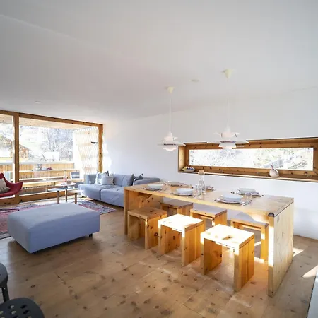 Holiday home Chasa 5 Scuol